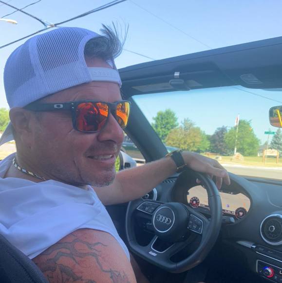 Meet your Posher, David - Picture 1 of 1